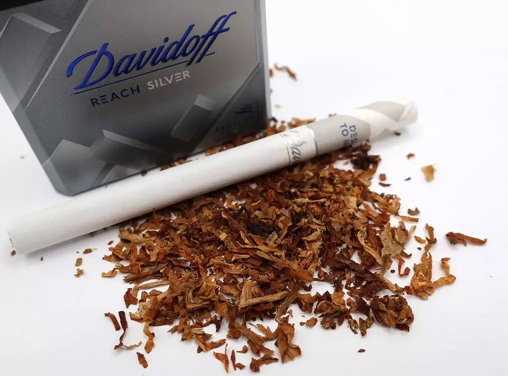 Davidoff Gold: A Luxury Cigarette for Sophistication