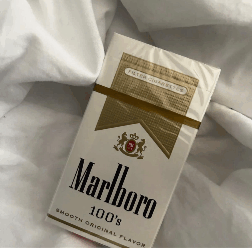 Winston Blue vs Marlboro Gold: The Ultimate Taste Test image 67
