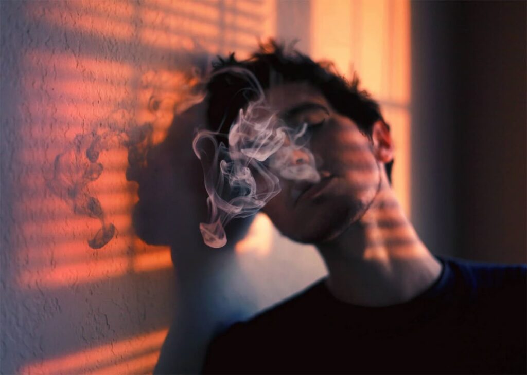 Least Smelly Cigarettes: Enjoy Cleaner Smoke & Big Savings