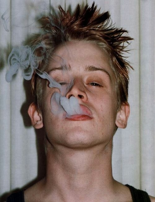 Shop Low Smell Cigarettes and Stay Fresh All Day!