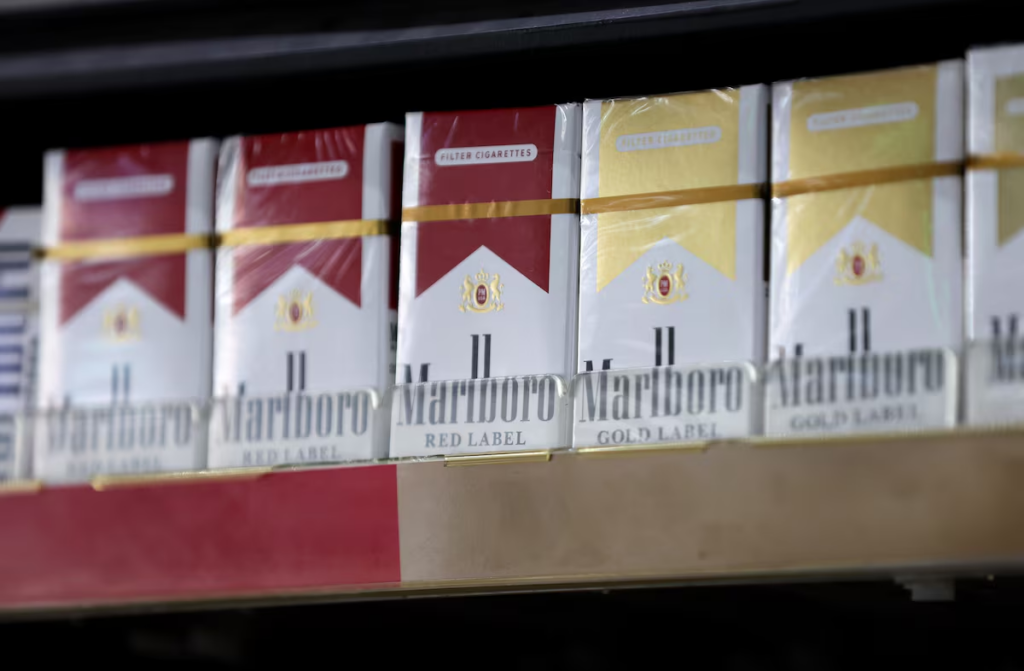 Marlboro Red vs Gold: Aftertaste Comparison ——Dry, Sweet, or Bitter? image 117